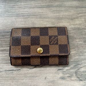 Louis Vuitton Damier Ebene Key Pouch
